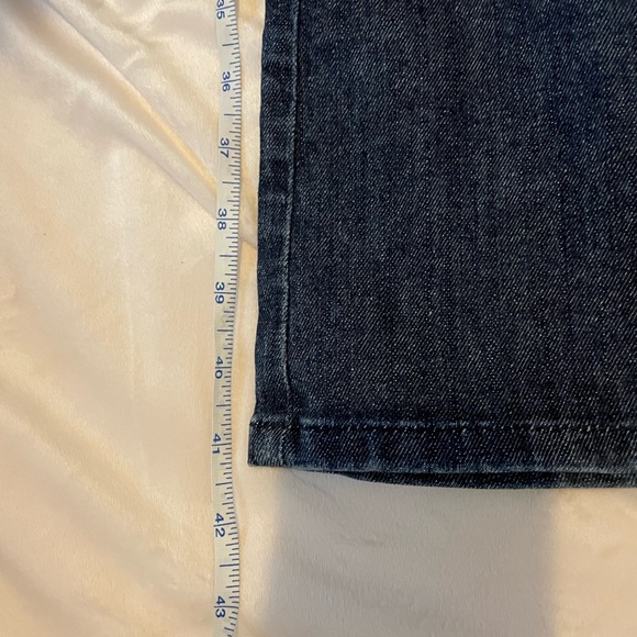 *SOLD* Sz.24 Womans Guess Jeans - Picture 4 of 5